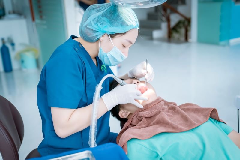 Các Loại Răng Sứ