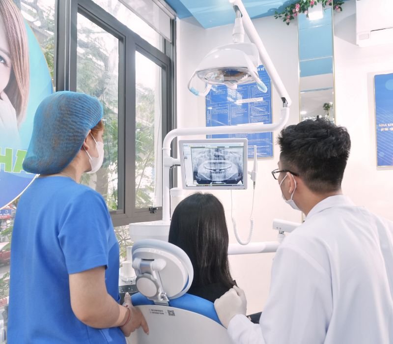 Niềng răng trong suốt có hiệu quả không​
