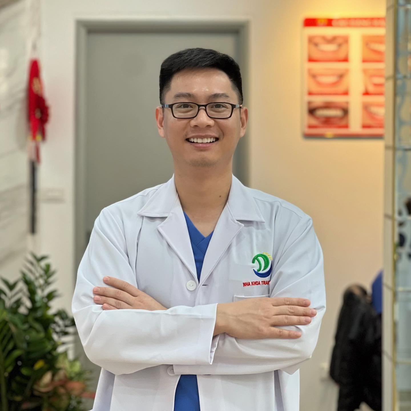 Bác sĩ trồng răng implant giỏi