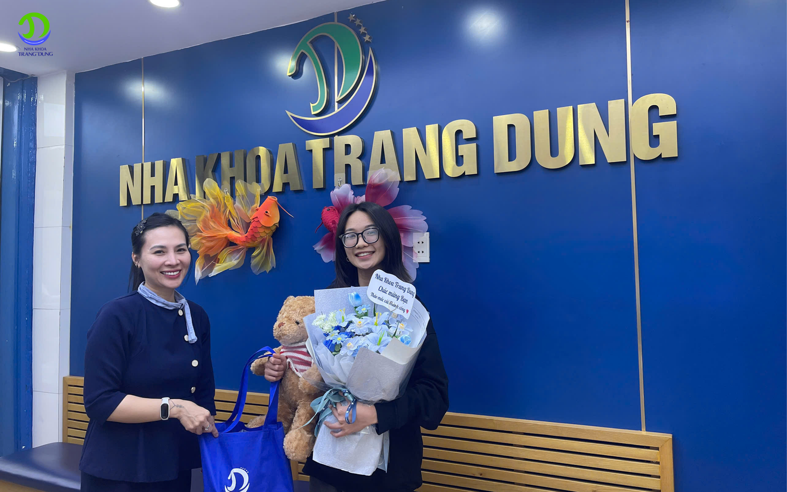 khách hàng sau khi niềng răng hô