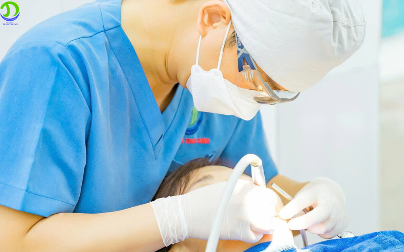 Bác sĩ nha khoa Trang Dung