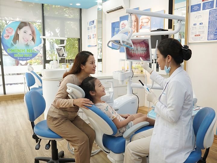 Niềng răng tuổi dậy thì tại Nha khoa Trang Dung
